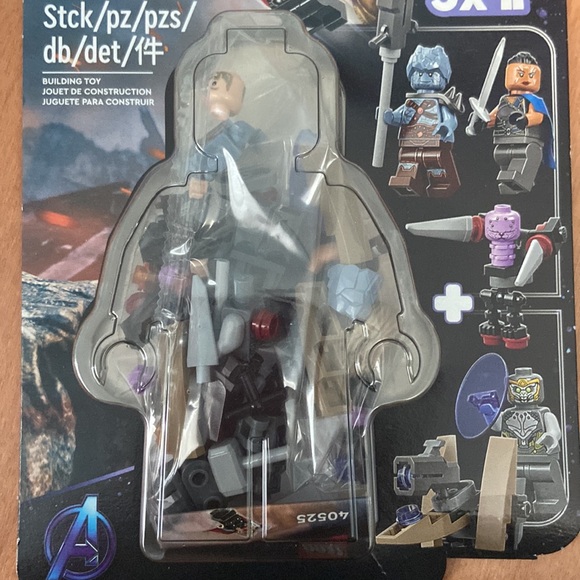 New in packaging LEGO (40525) Infinity Saga mini figures - Picture 3 of 5